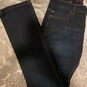 Liverpool Sadie Straight Jeans 10/30. 30” Inseam